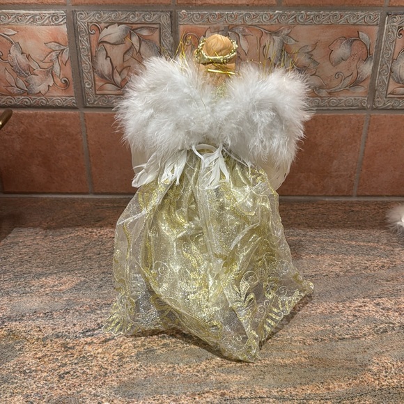 Angel Tree Topper from Hobby Lobby NWT - Picture 4 of 6